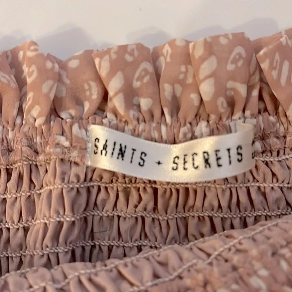 Saints + Secrets Cropped Rutched Top Blouse Ruffles Pale Pink Sexy Pretty Fun 🩷 - Picture 5 of 6